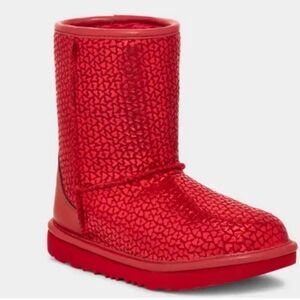 UGG Girls' Classic II Gel Hearts Boots (Youth)